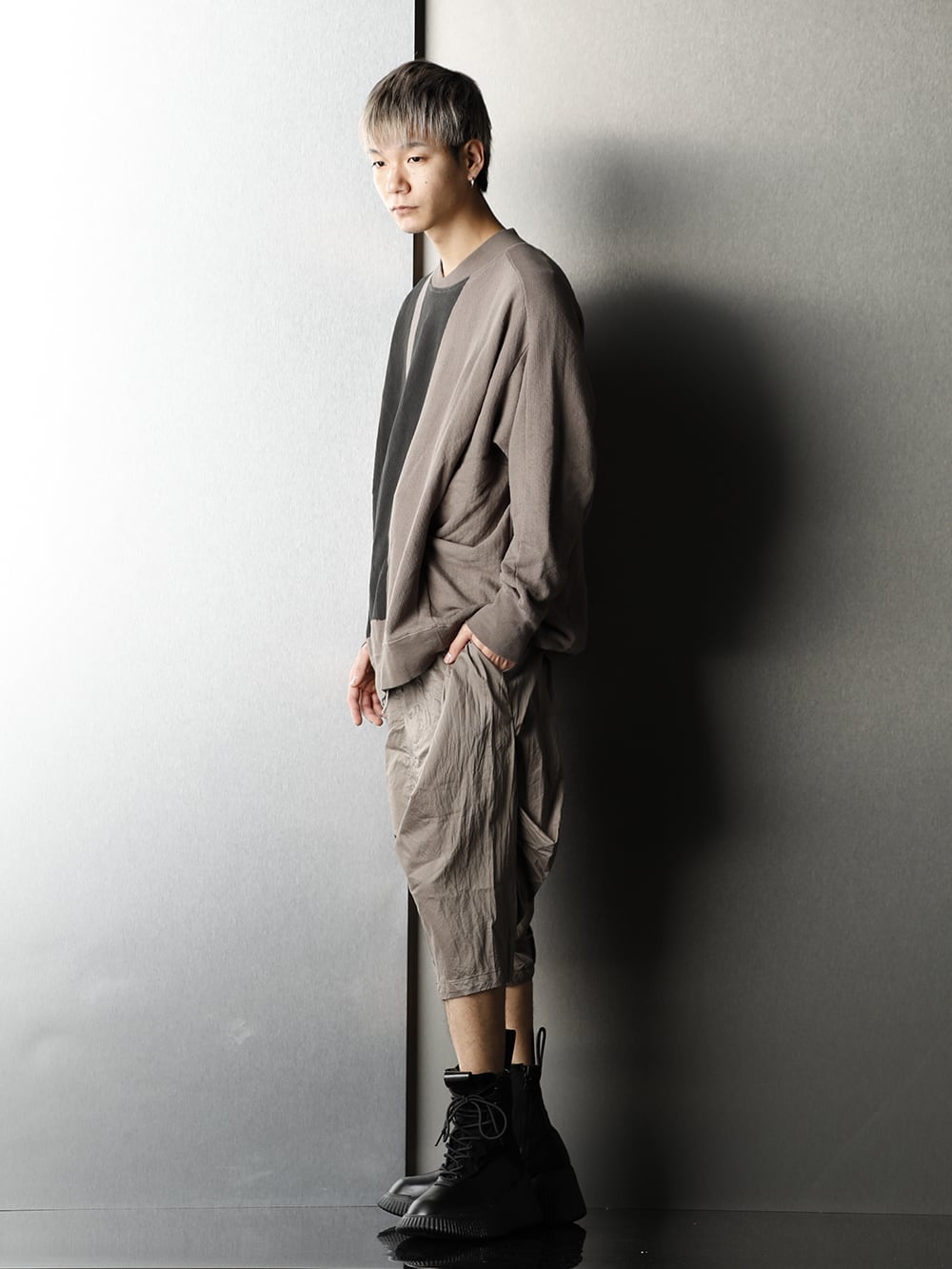 JULIUS 20SS Black x Earth Colouring Style - 3-002