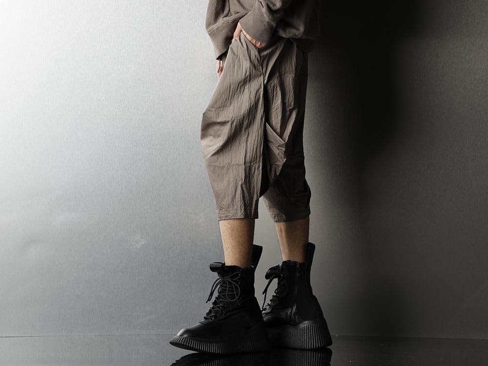 JULIUS 20SS Black x Earth Colouring Style - 4-002