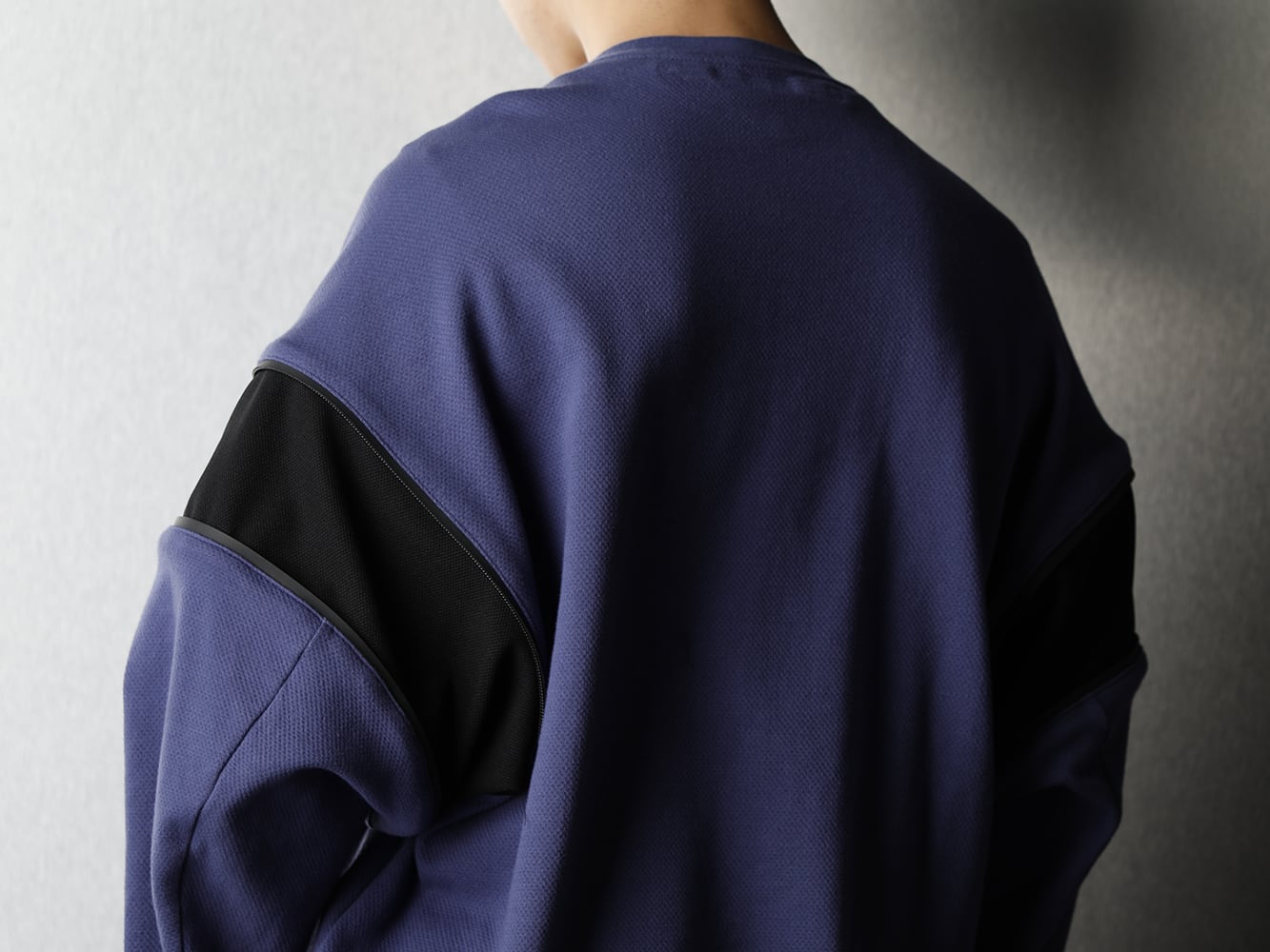 NILøS 20SS Back print Item Street Styling - 3-004