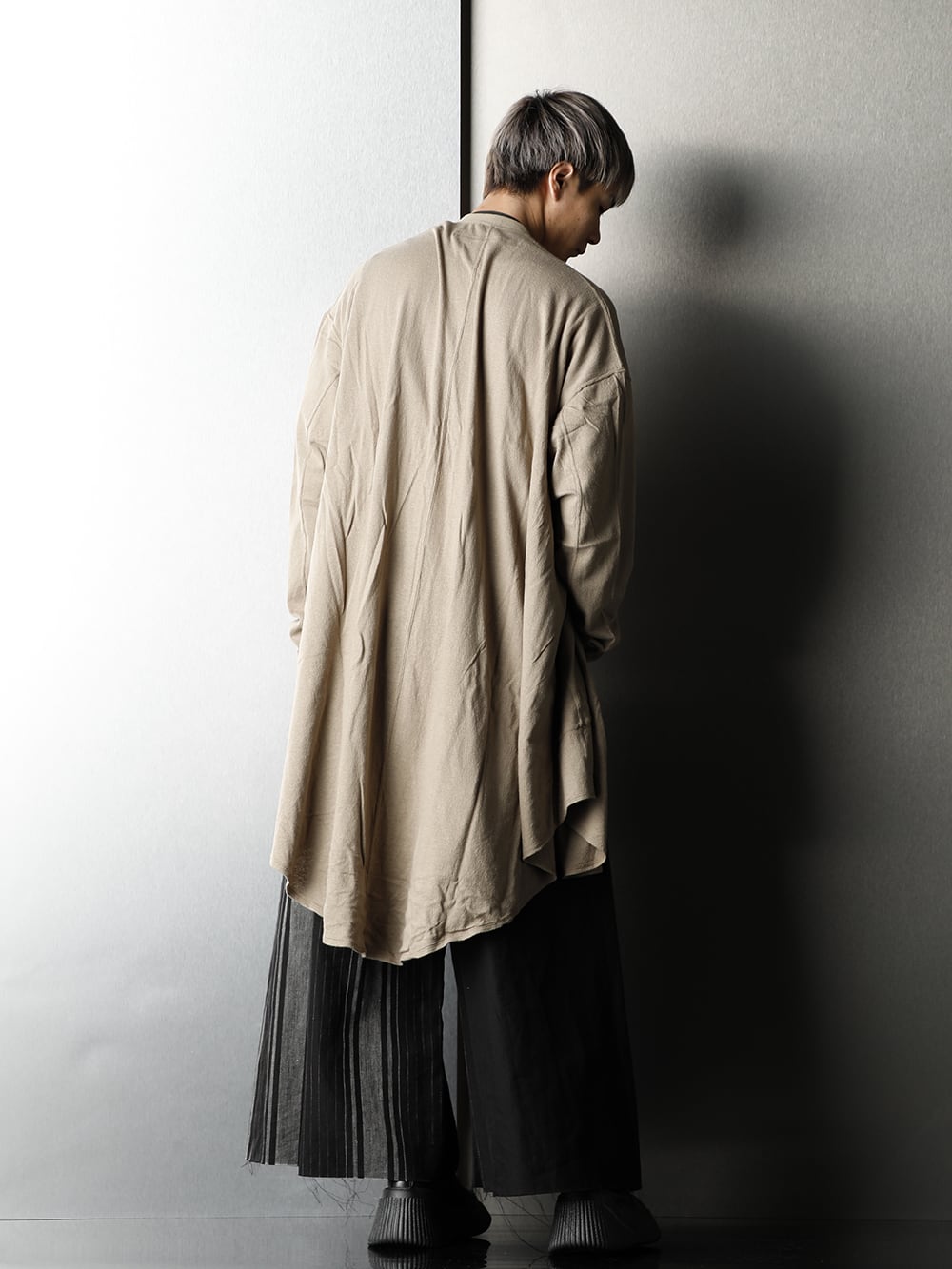 JULIUS x TVA 20SS Deformed silhouette Styling - 1-003