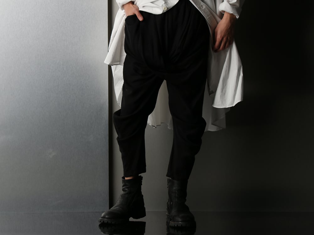 julius-20ss-long-silhouette-layered-styling-20200307 - 5-001