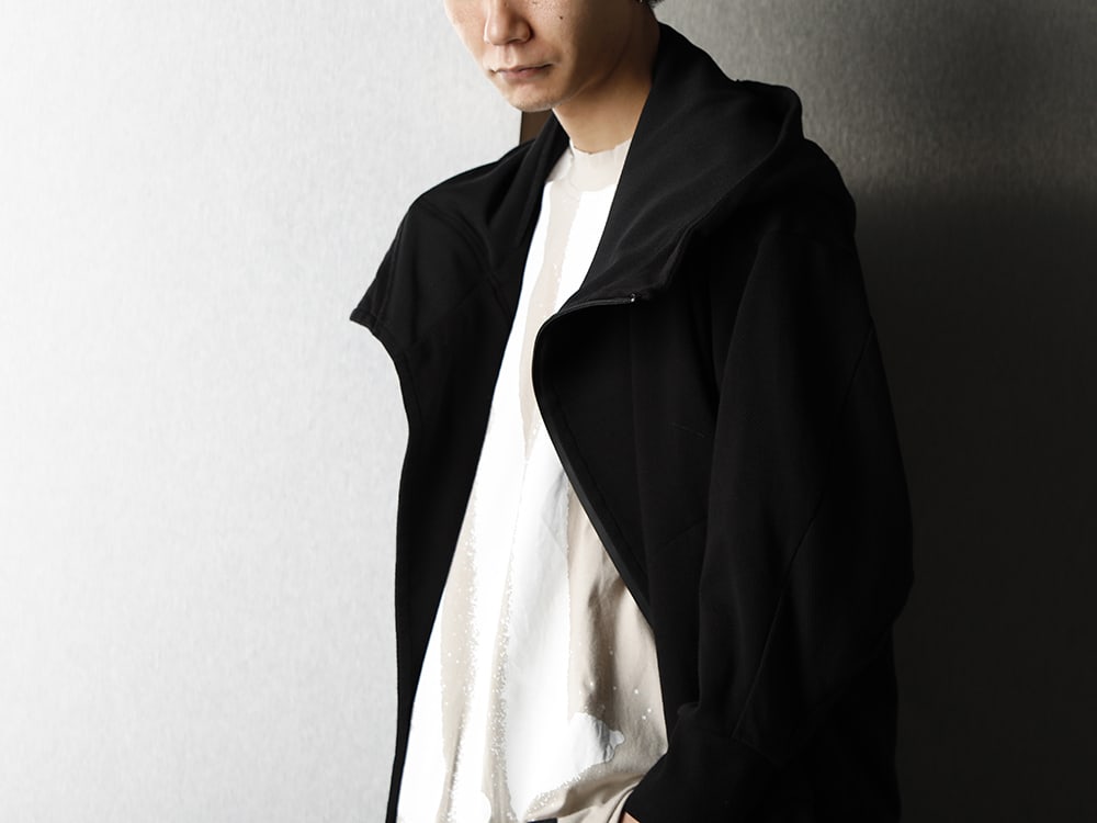 NILøS Black & Beige color Sporty styling - 2-003