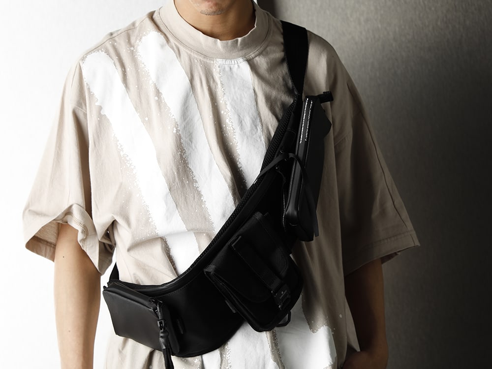 NILøS Black & Beige color Sporty styling - 4-002