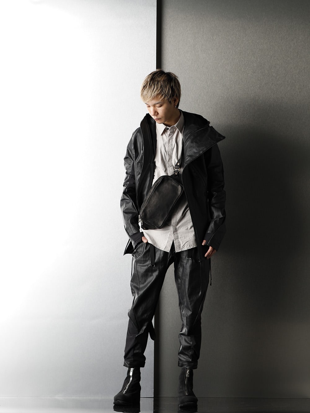 D.hygen & GUIDI Dirty Black styling - 1-001