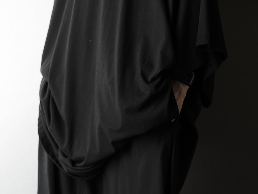 Ground Y 20SS Monotone style with both design and functionality - 2-006