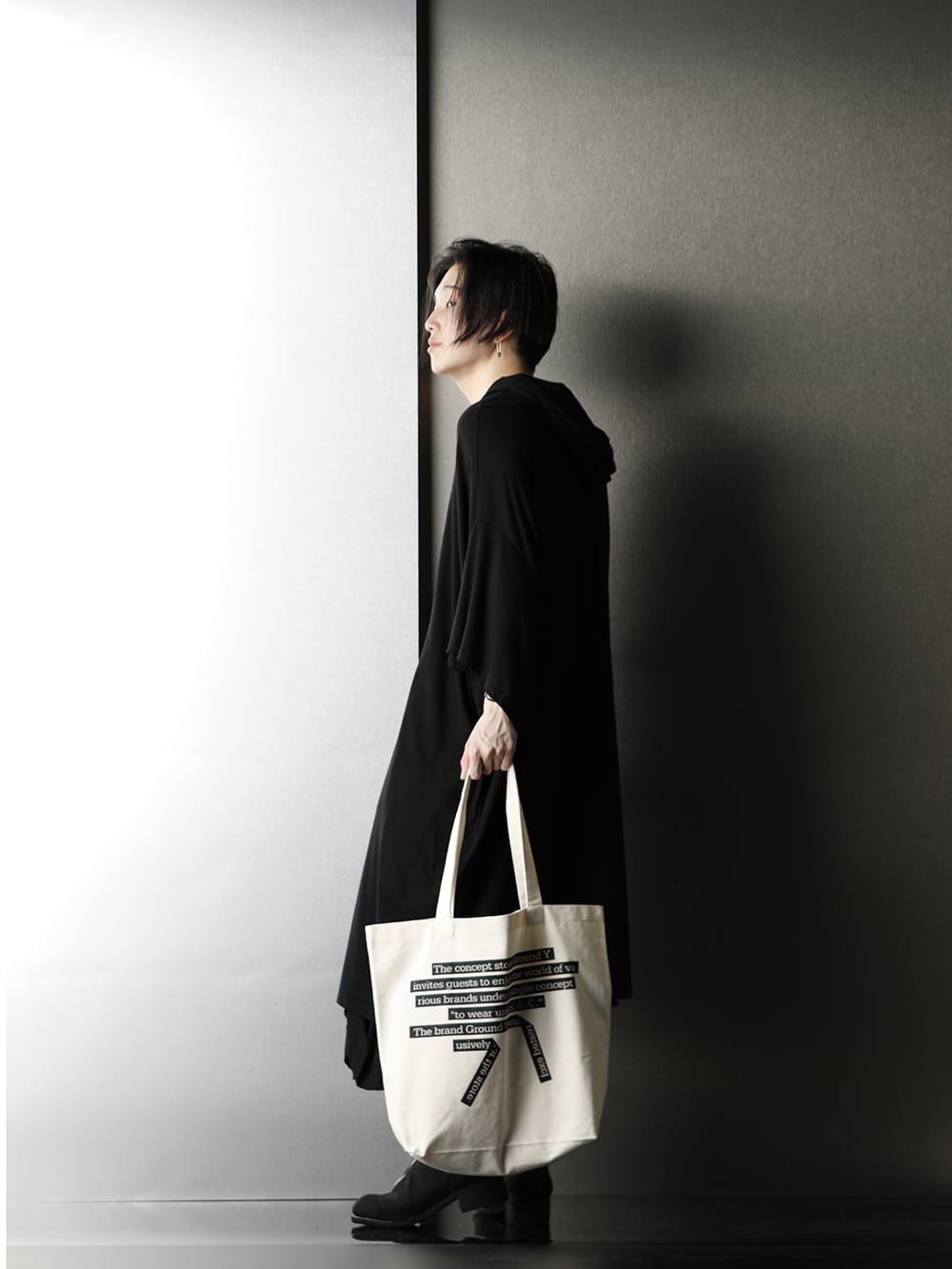 Ground Y 20SS Monotone style with both design and functionality - 4-002