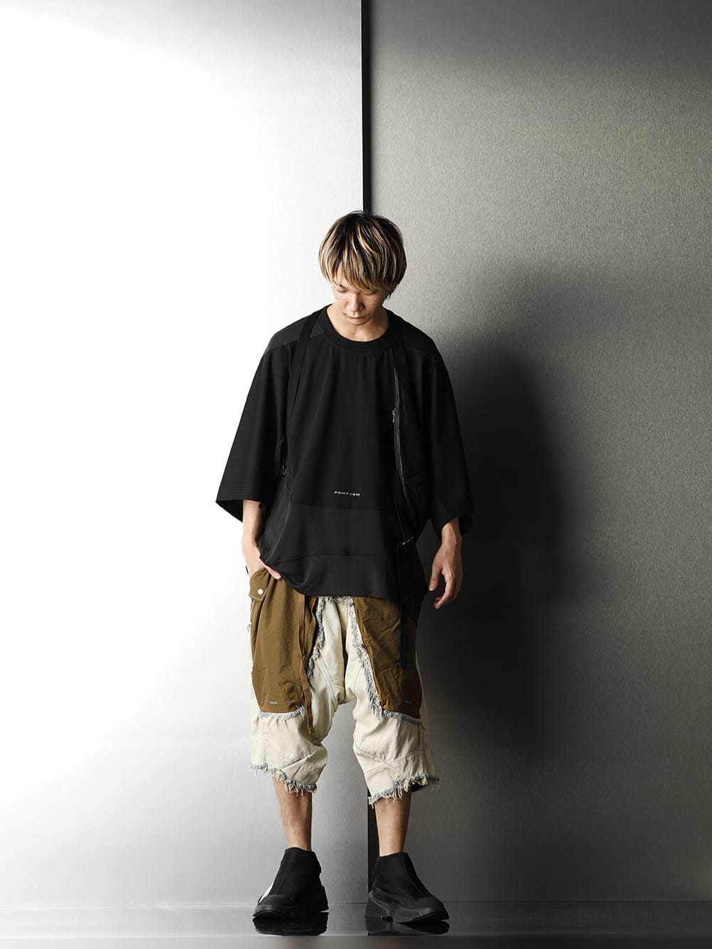 HAMCUS Dirty military styling!! - 1-004