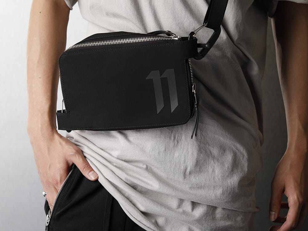 11 by Boris Bidjan Saberi Monotone color SS Styling - 2-004