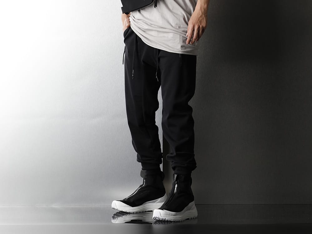 11 by Boris Bidjan Saberi Monotone color SS Styling - 3-002