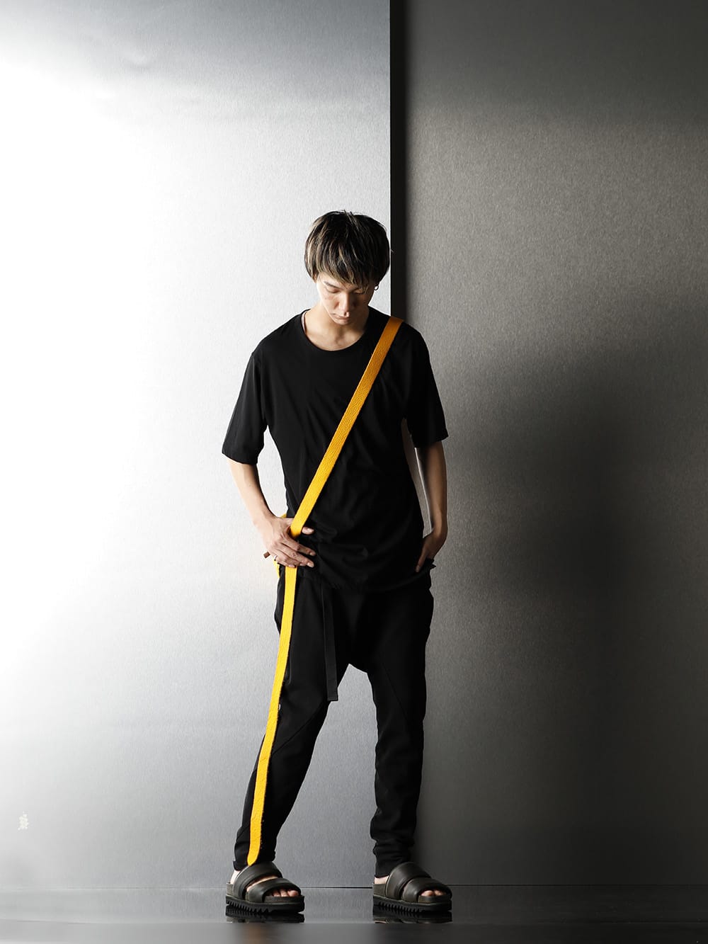 The R Recommended Porch 4 Item - 1-001