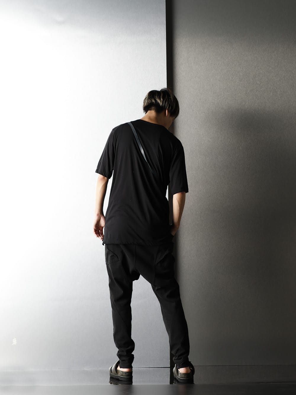 The R Recommended Porch 4 Item - 2-003