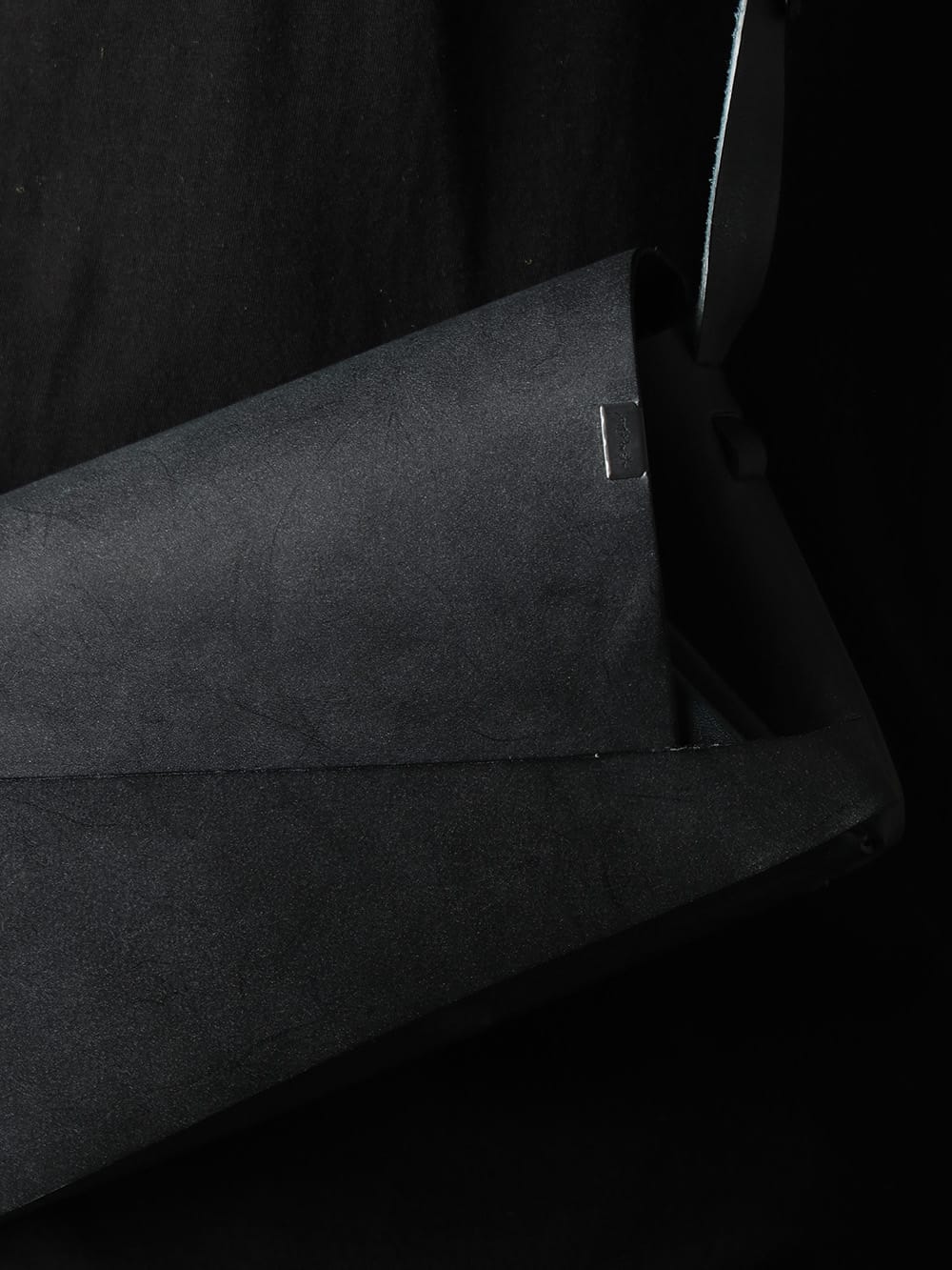 The R Recommended Porch 4 Item - 2-006