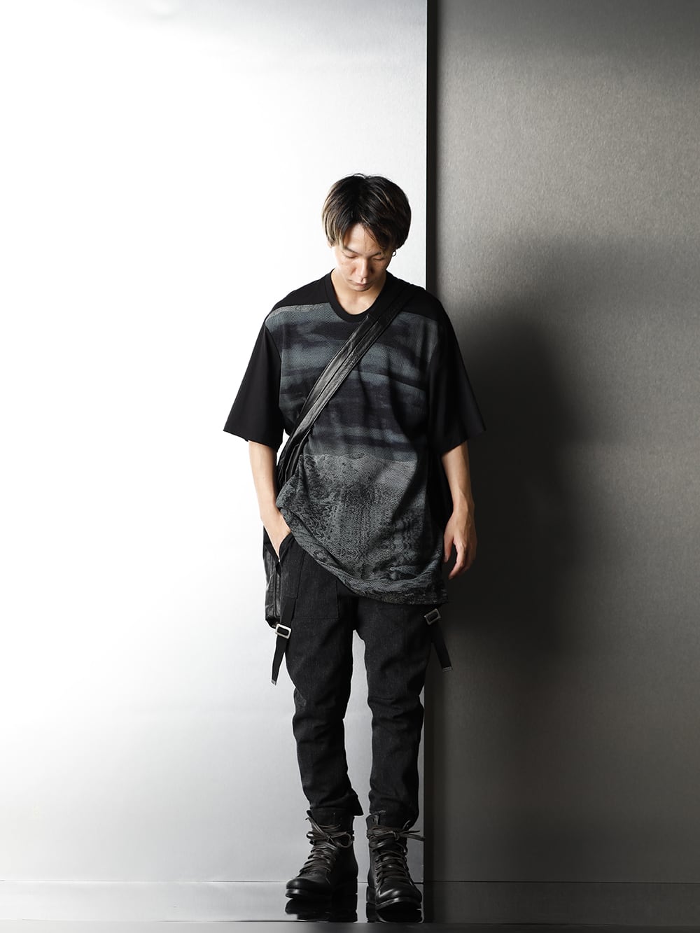 JULIUS & D.Hygen Dirty Black Styling - 1-001