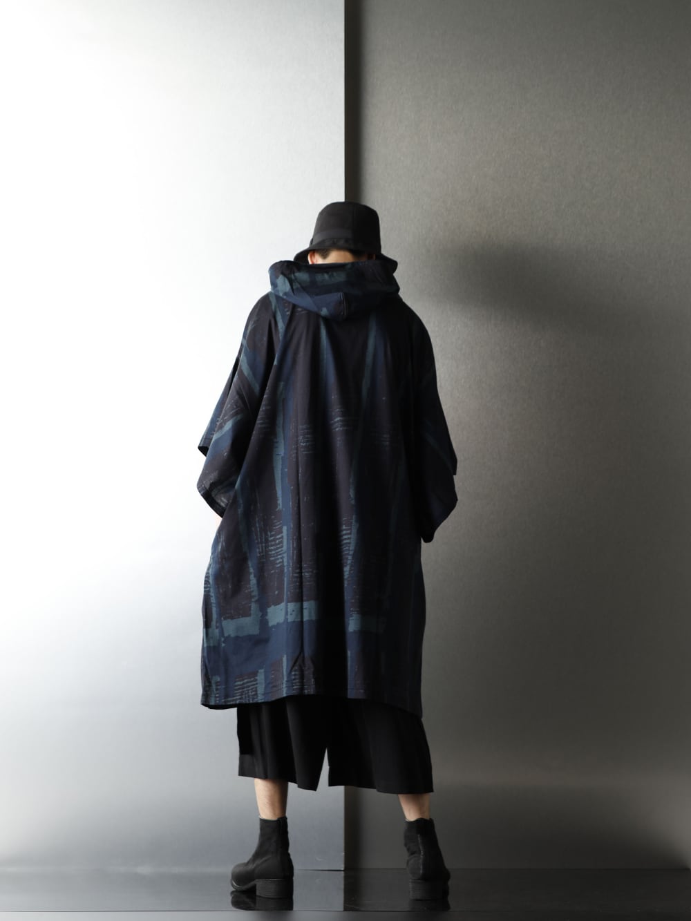 Ground Y 20AW Graphic Long hoodie styling - 1-003