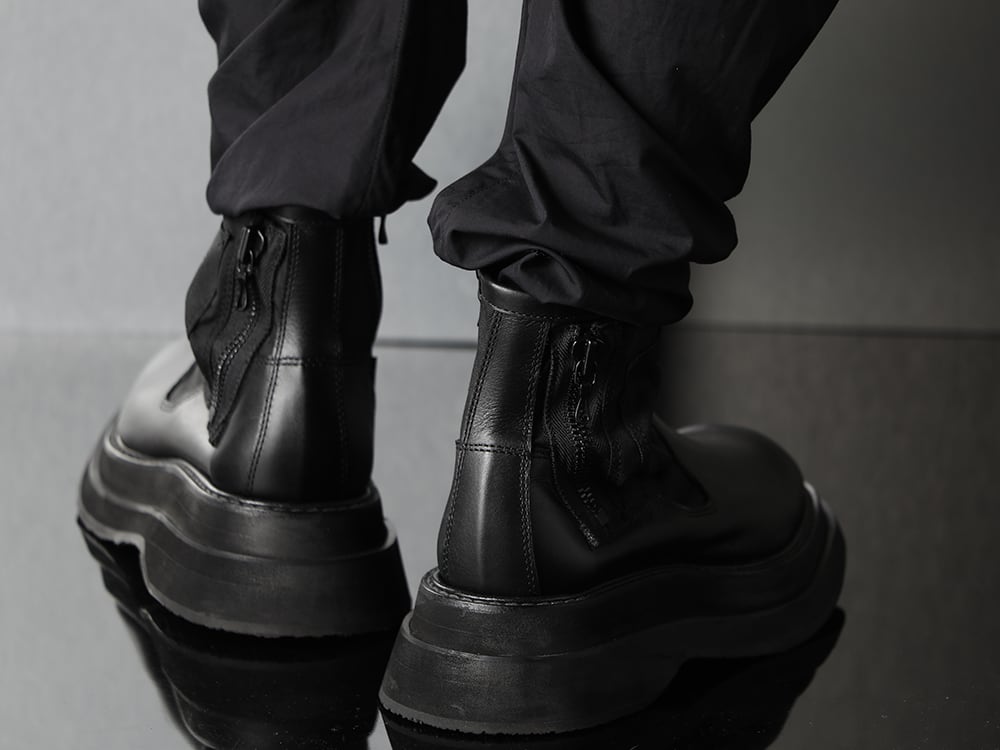 JULIUS 20-21AW Drape Jacquard blouson Styling - 3-005