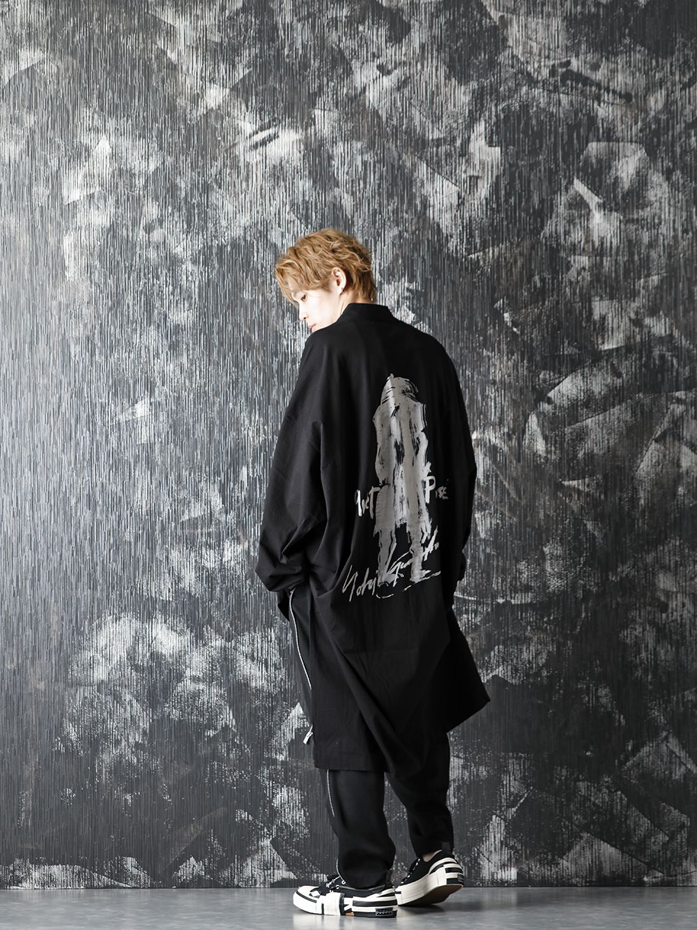 Yohji Yamamoto 20-21AW Asymmetry Message Print Cardigan Style - 4-001