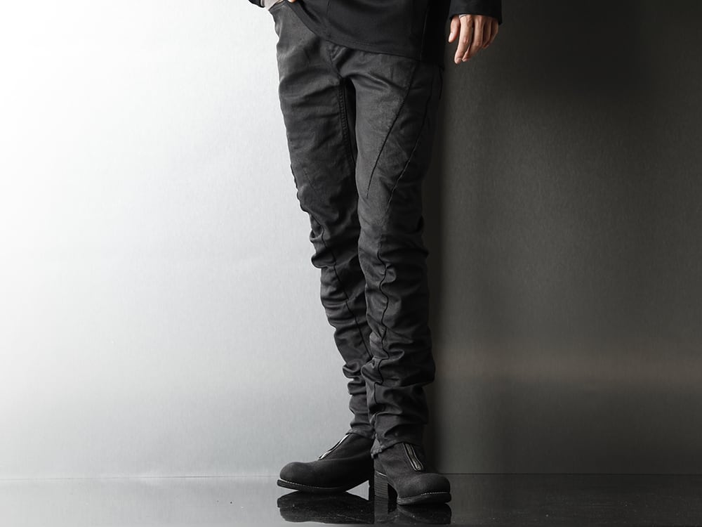 D.Hygen season mix black styling. - 3-001