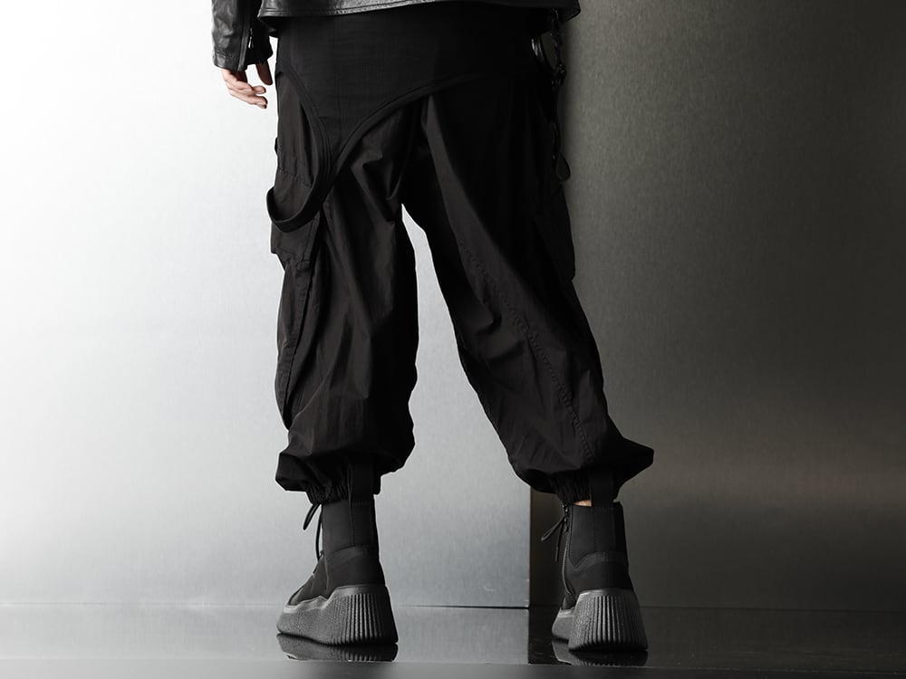 JULIUS 2020-21AW Black A-line Styling - 4-003