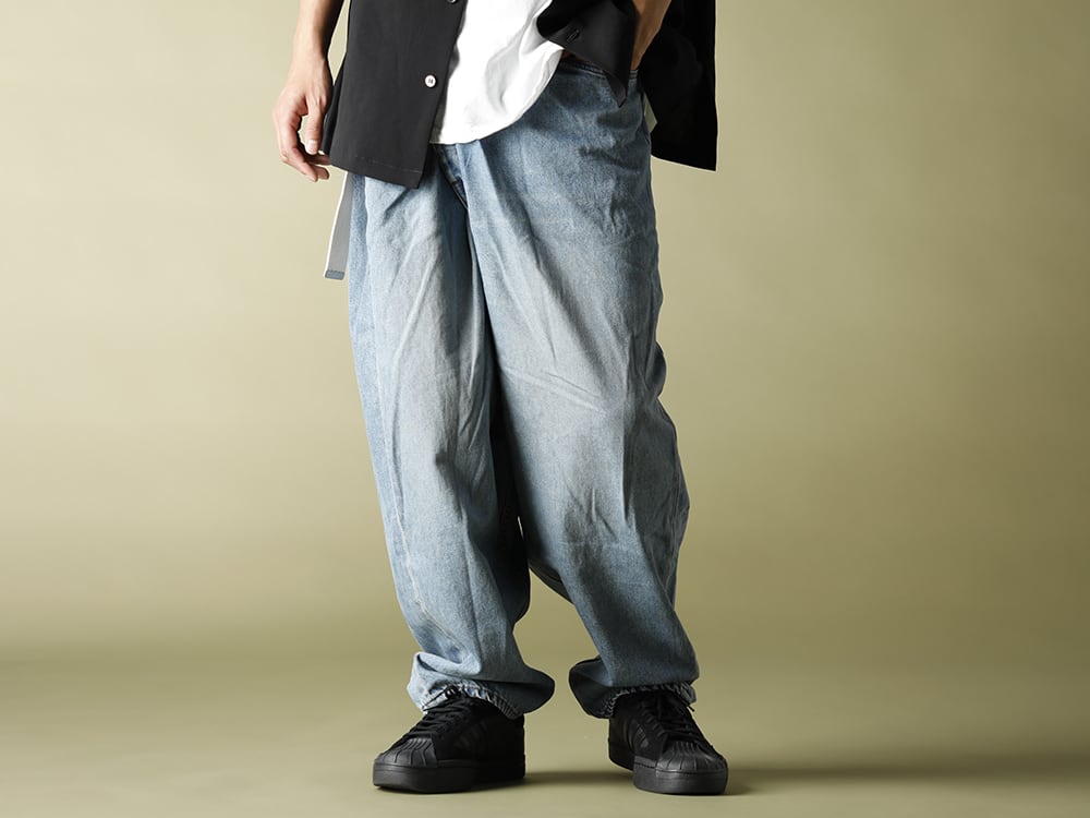 KAZUYUKI KUMAGAI【11oz denim Tapered wrap denim】Styling - 3-001