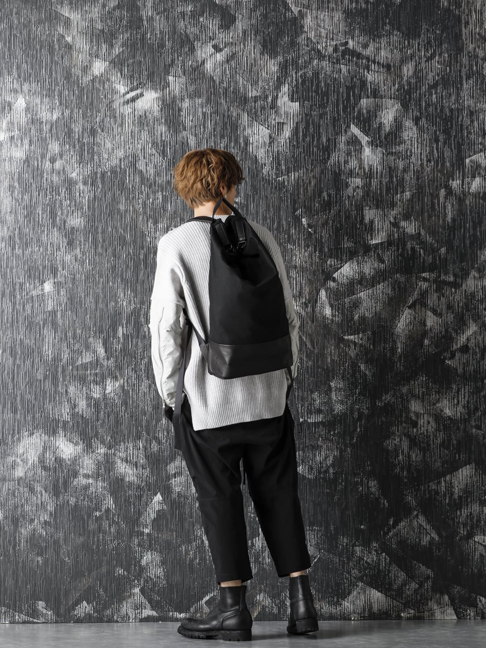 The Viridi-anne 20-21AW White Knit Style - 1-003