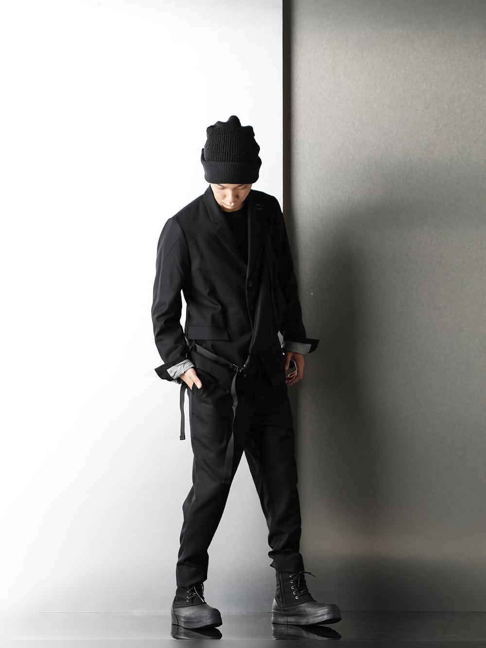 The Viridi-anne Wool material Set Up Styling - 1-004