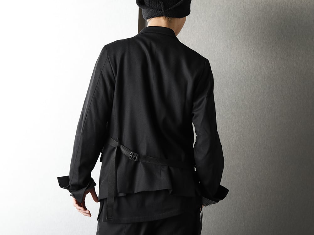 The Viridi-anne Wool material Set Up Styling - 2-002