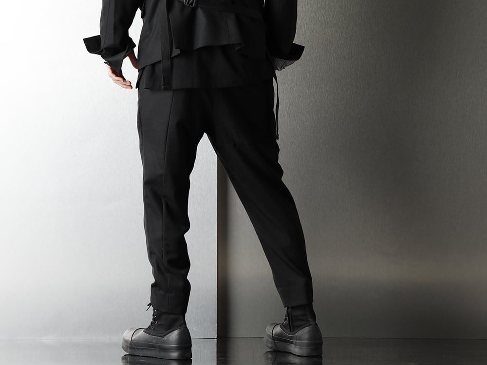 The Viridi-anne Wool material Set Up Styling - 3-003