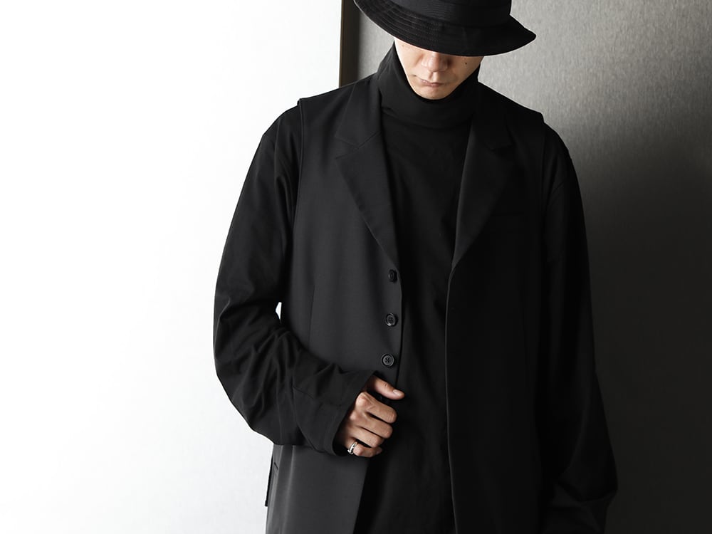 Ground Y Single long vest & Big turtle Combination Styling - 2-004