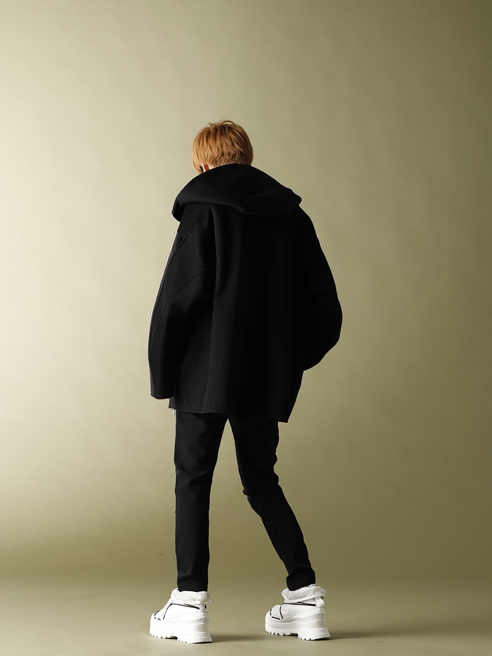 ATTACHMENT 2020-21AW Hooded half coat Styling - 1-003