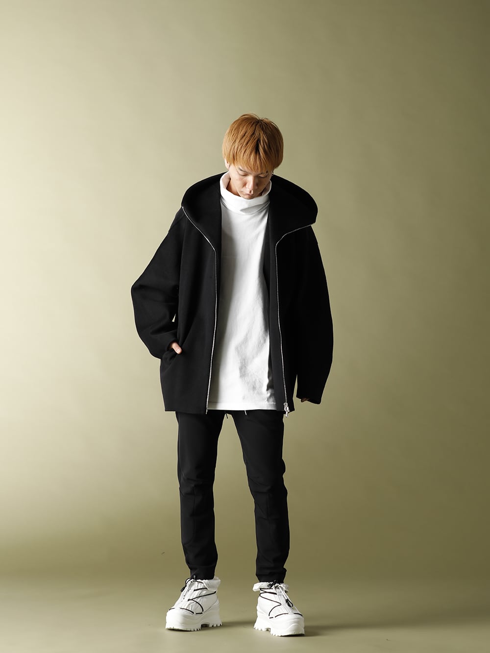 ATTACHMENT 2020-21AW Hooded half coat Styling - 1-004