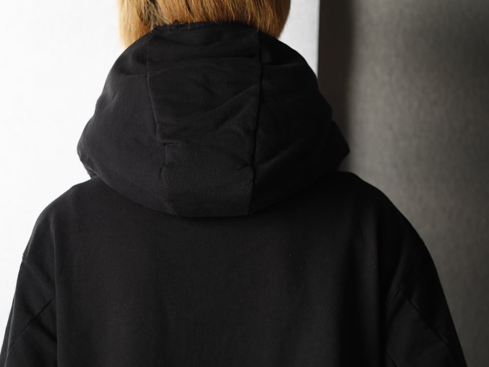 JULIUS - ユリウス Classic slim silhouette Black only Styling - 2-006