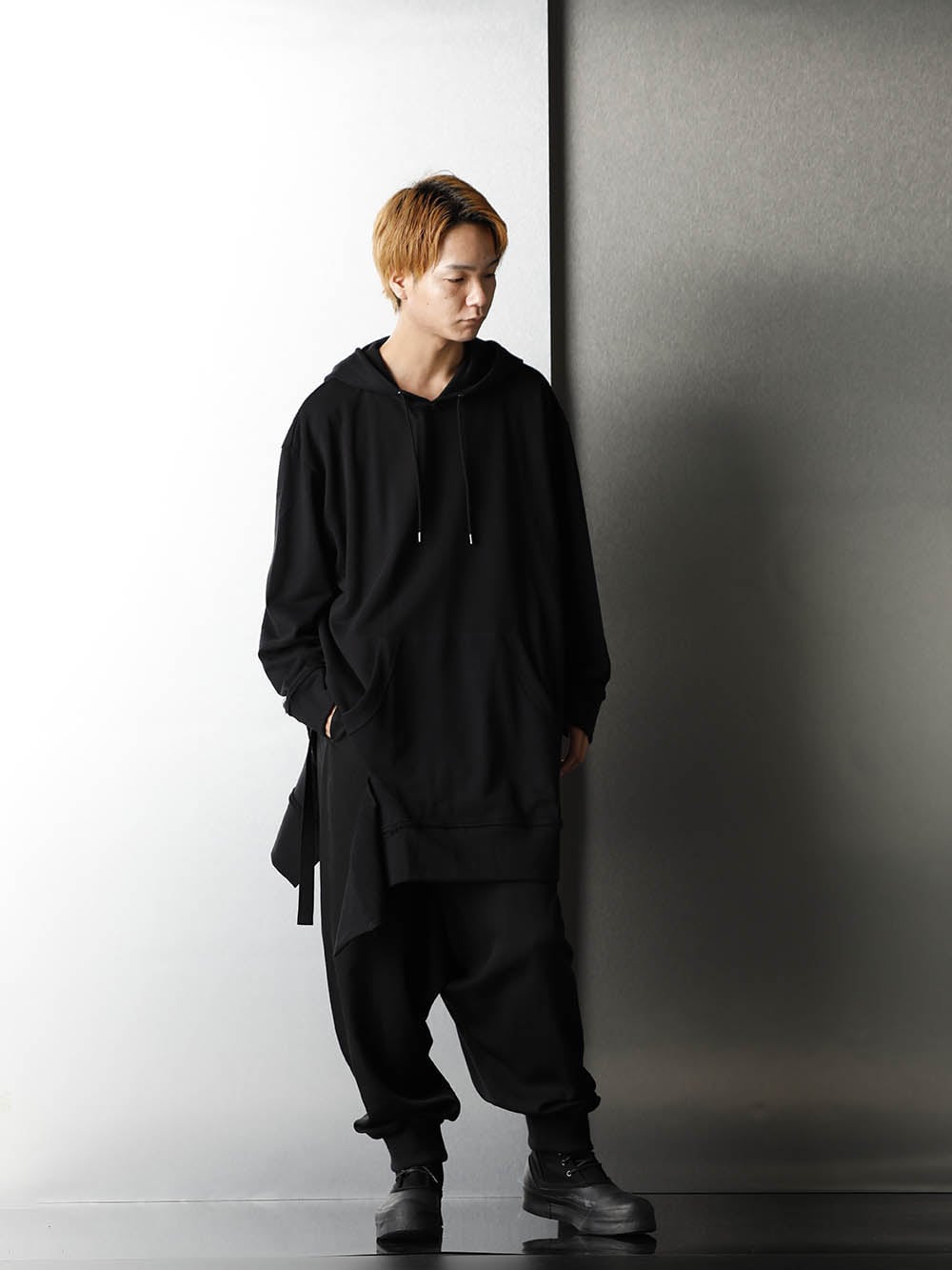 Ground Y - グラウンドワイ Black Rough silhouette Styling - 1-001