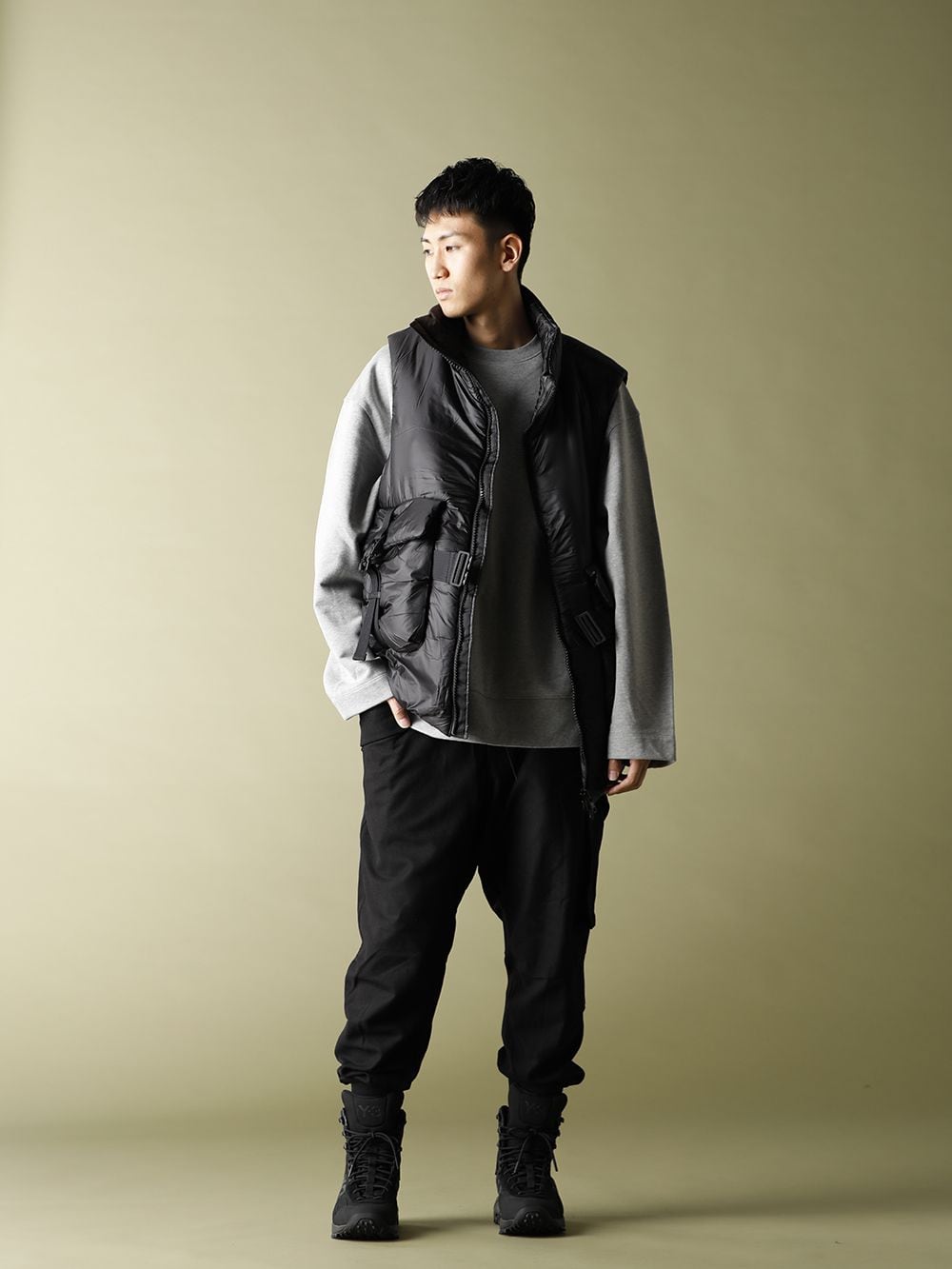 Y-3 20-21AW CH3 LIGHTWEIGHT PUFFY VEST Styling - FASCINATE BLOG