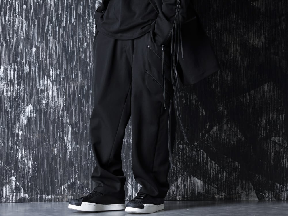 B Yohji yamamoto - ヨウジヤマモト 20-21AW セットアップの着崩し 