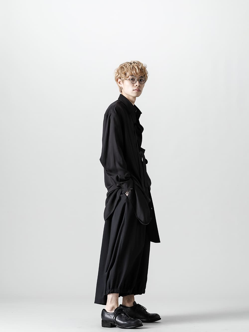 Yohji Yamamoto 21-22AW Irregular Collar Blouse Style - FASCINATE BLOG