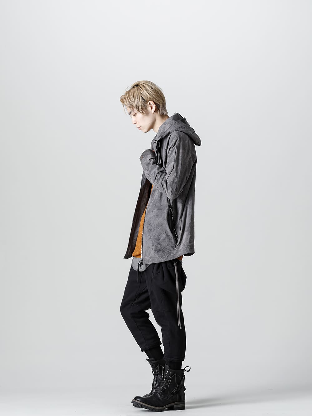 D.HYGEN 22SS Uneven Dyed Hooded Jacket Styling - FASCINATE BLOG