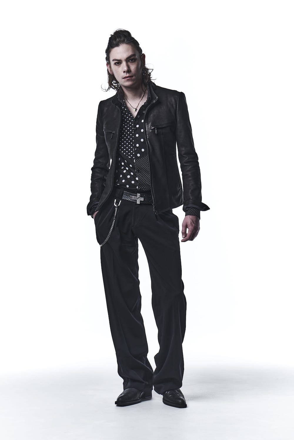 kiryuyrik -2022 -23 AW (Autumn/Winter) Collection LOOK - LOOK IMAGE kiryuyrik 22 -23 AW (Autumn/Winter) Collection in-store and online order reservation exhibition event will be held!! - 2-001