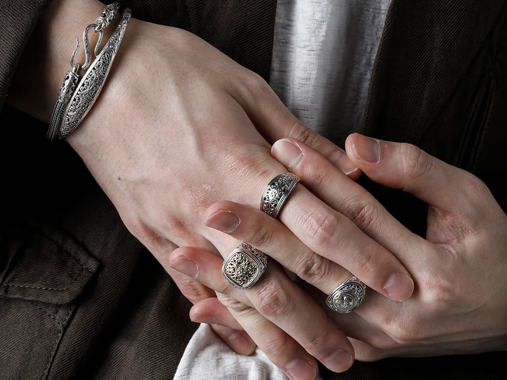 Gerochristo-ジェロクリスト 一部品番が近日再入荷予定！ - リング・ブレスレット・ネックレス - GB24-GB24 - クラシック ブレスレット - GB10-GB10 - チェーン ブレスレット - GR18-GR18 - メジタレイニアン スクエア シェイプ リング - GR41-GR41 - バンドリング シルバー ゴールド - GR62-GR62 - アテナ ザ ゴデス シンボル リング - GR23-GR23 - メジタレイニアン リング - GN35-GN35 - メジタレイニアン ペンダント - GN28-GN28 - フォックステール チェーンネックレス 