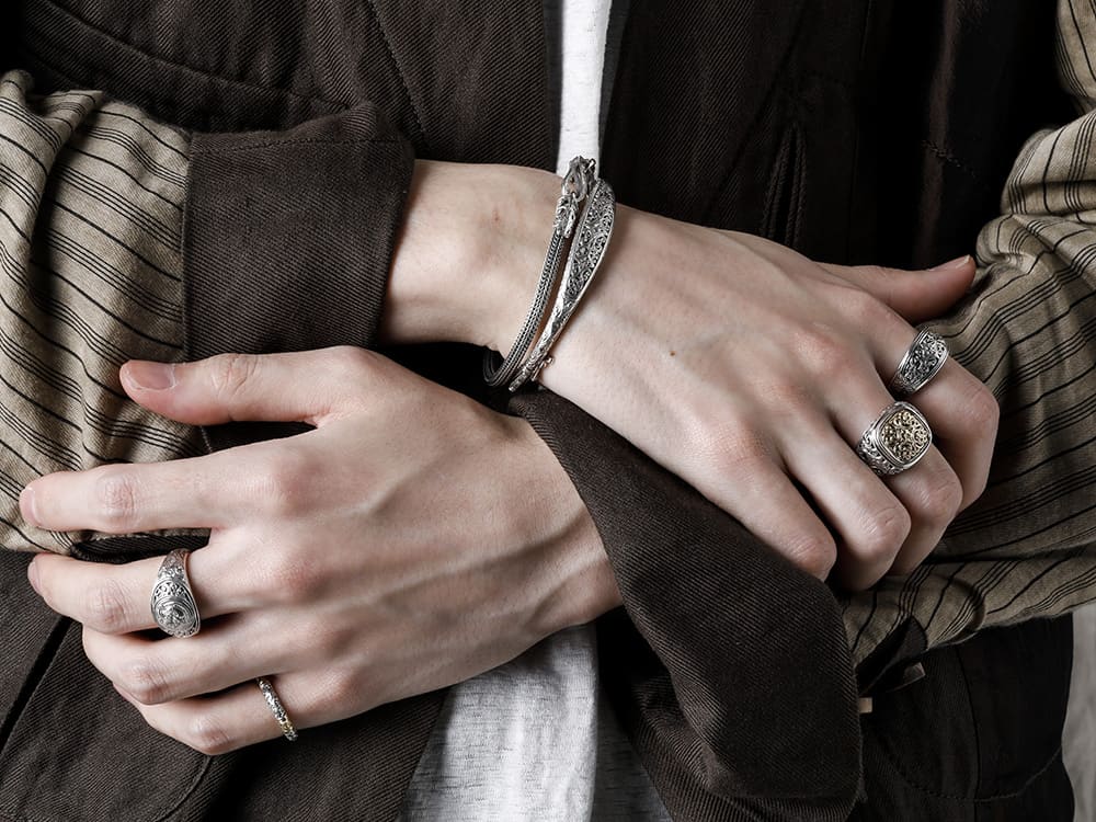 Gerochristo-ジェロクリスト 一部品番が近日再入荷予定！ - リング・ブレスレット・ネックレス - GB24-GB24 - クラシック ブレスレット - GB10-GB10 - チェーン ブレスレット - GR18-GR18 - メジタレイニアン スクエア シェイプ リング - GR41-GR41 - バンドリング シルバー ゴールド - GR62-GR62 - アテナ ザ ゴデス シンボル リング - GR23-GR23 - メジタレイニアン リング - GN35-GN35 - メジタレイニアン ペンダント - GN28-GN28 - フォックステール チェーンネックレス