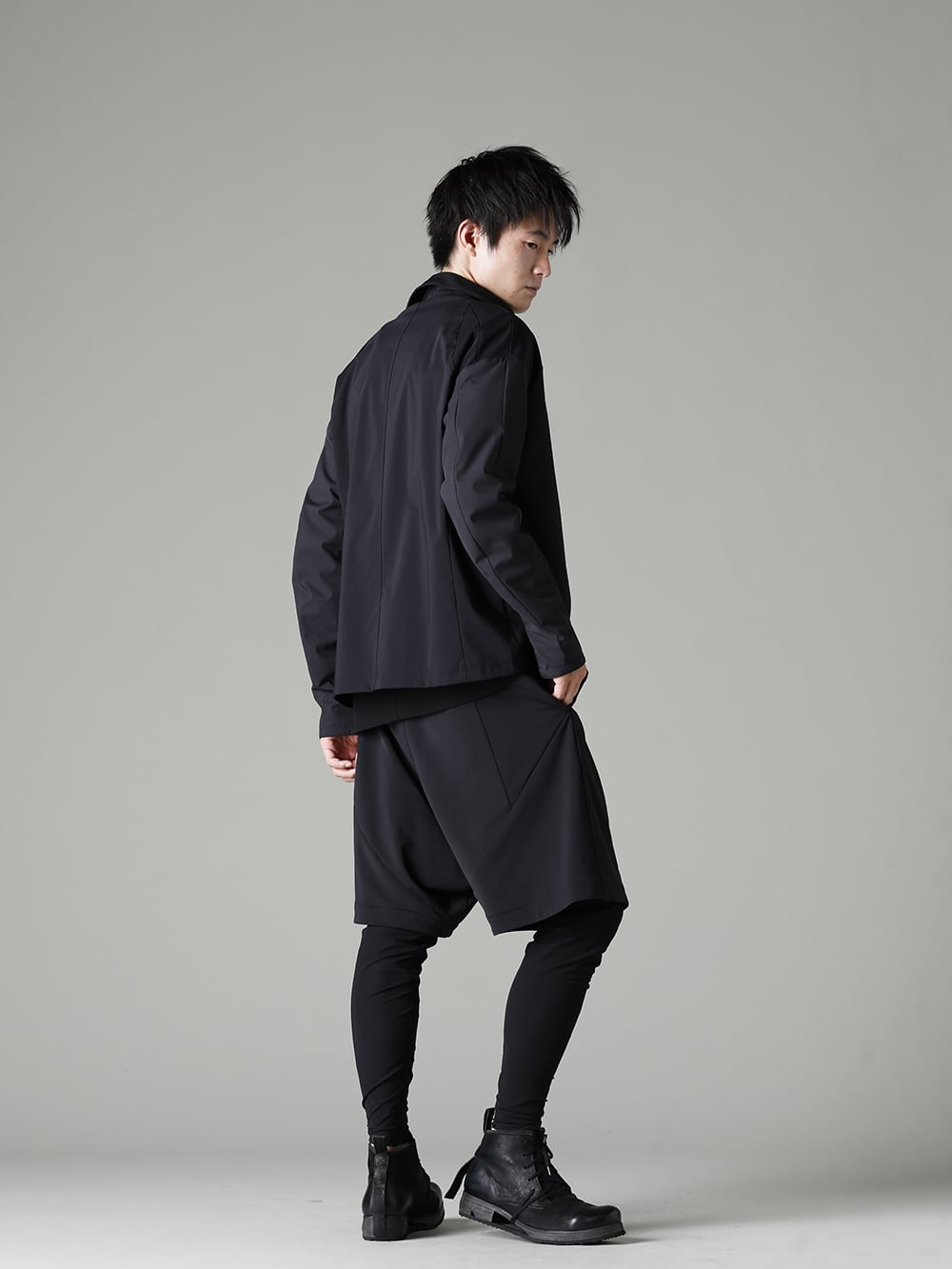 BLOG DEVOA Stretch Dry 22-23AW FASCINATE - Skin” EXIST ”Layered Pants