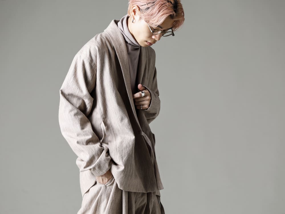 JAN-JAN VAN ESSCHE- LIGHTWEIGHT JACKET THAT CAN BE USED AS A COAT INNER - UPPER BODY - JACKET#48- HAUTE MERE COTTON/WOOL CLOTH - TEE#65- TEE #65 LILAC COTTON/CASHMERE RIBBED