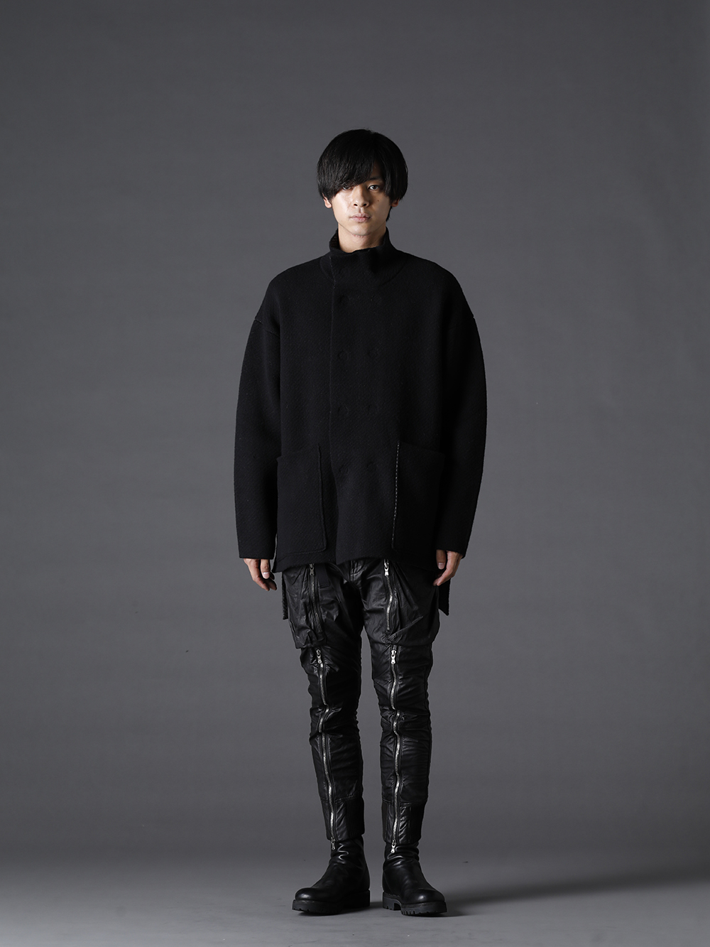 The Viridi-anne 2022-23AW Knit Blouson & Goat Leather Pants