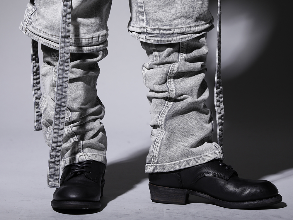 JULIUS 2022-23AW - Gas mask pants with a wide silhouette that make an impact - 799FWM5(Cow Leather Lace Up Long Boots) - 3-007