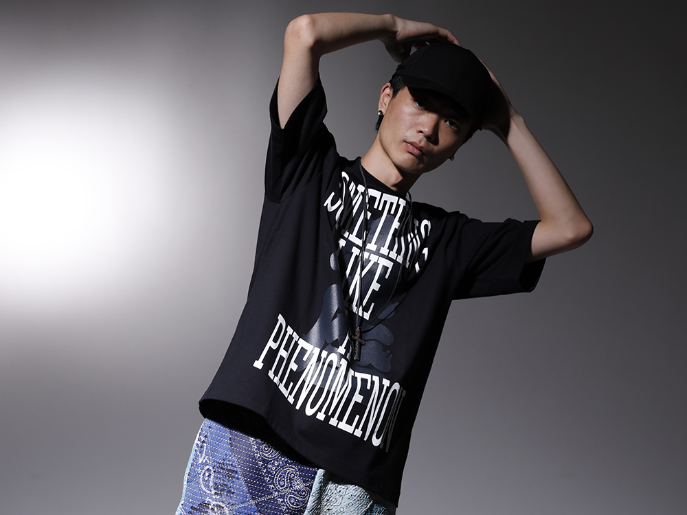 SOMETHING LIKE A PHENOMENON Ginza T-shirt 2-color style