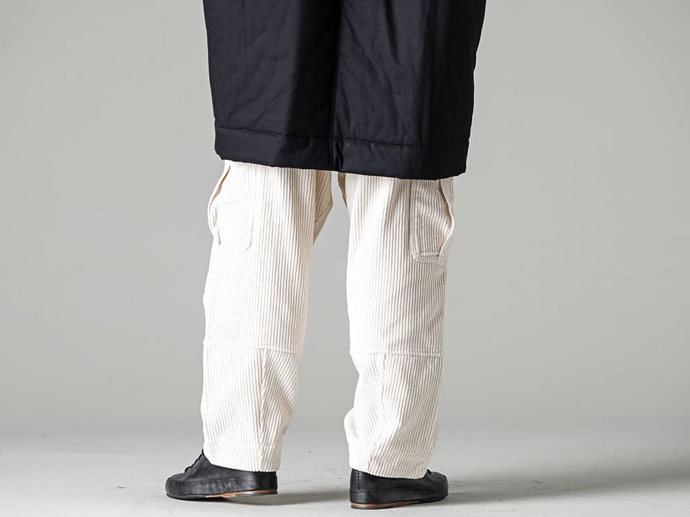 O PROJECT 22-23AW Corduroy material that gives a change of expression and a sense of season to fall and winter styles - O14TR3-Off-White-CARGO TROUSERS Wide Wale Corduroy Off White - Handsewn-Classic-Lo-Handsewn Classic Lo 3-003