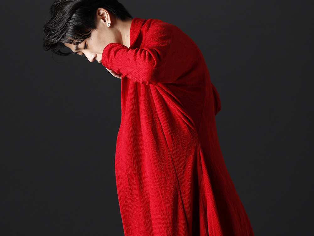 キリュウキリュウ 2022-23AW - ブランドが得意とするエレガンスさを演出する迫力あるカーディガン - KO-HT25-057(パイソンジャカードジャージー ドルマン フレアカーディガン) - 2-005