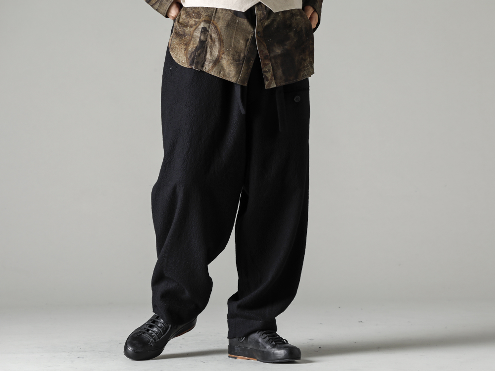 ZIGGY CHEN 22-23AW Tucked-in style is also recommended. 0M2230511-Front Pocket Drawstring Pants - Handsewn-Classic-Lo-Handsewn Classic Lo 3-001