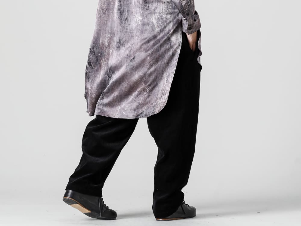 Yohji Yamamoto 22-23AW Corduroy trousers that make a difference in autumn/winter BLACK style - HE-P25-014-side hidden pocket corduroy trousers - Handsewn-Classic-Lo-Handsewn Classic Low 3-004