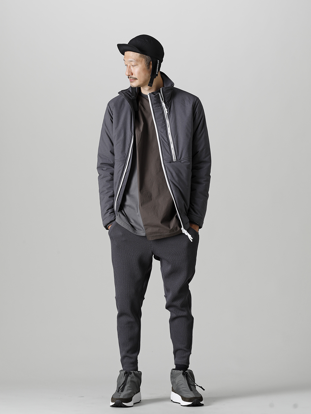 RIPVANWINKLE 2022-23AW RIPVANWINKLE - 2022-23AW collection October Deliverly. 2-002