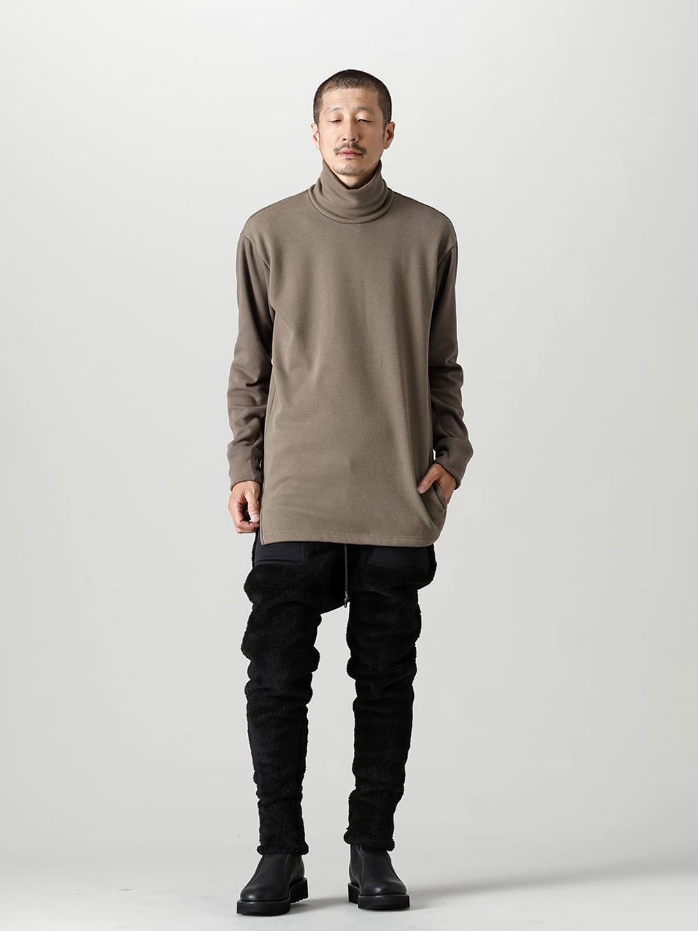 RIPVANWINKLE 2022-23AW RIPVANWINKLE - 2022-23AW collection October Deliverly. 2-009